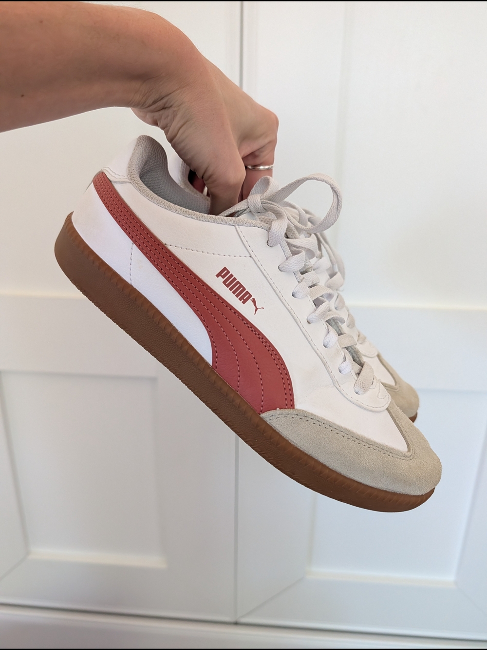 Puma White Sneakers with Rust Red Stripe and Gum Sole Size 7.5